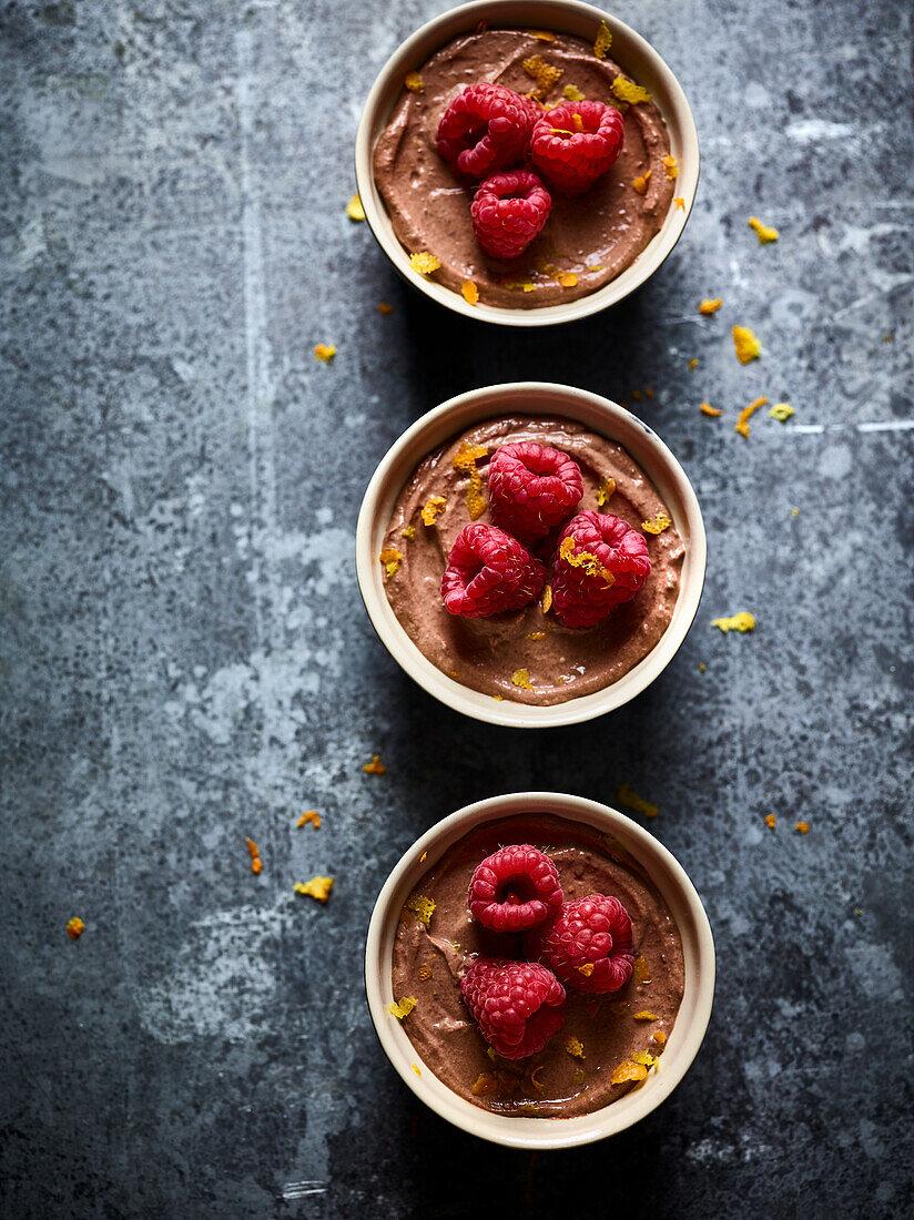 Chocolate mousse with fresh raspberries