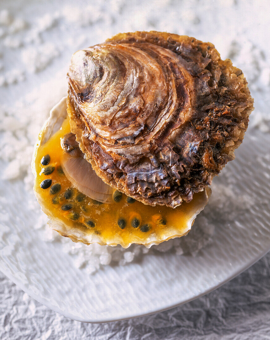 Belon oysters with passion fruit jelly