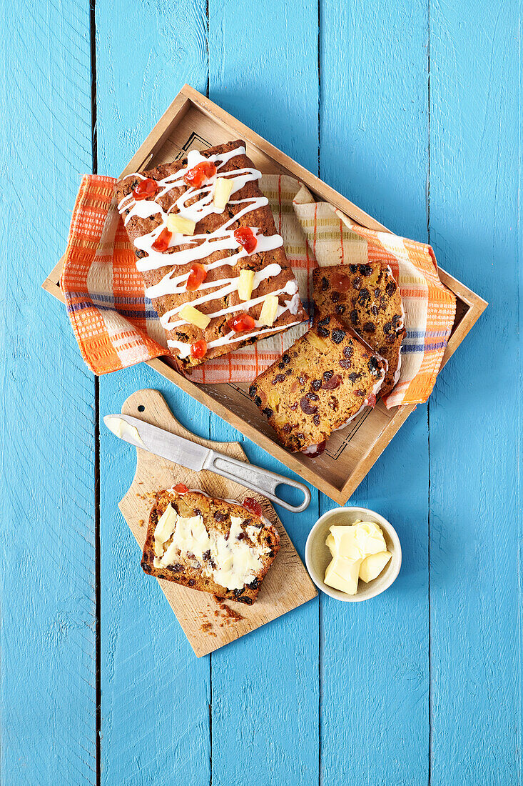 Pineapple and cherry cake with icing