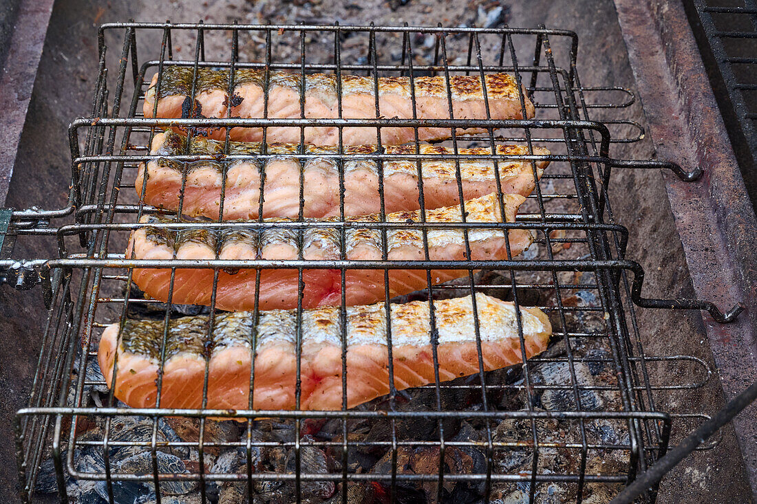 Salmon fillets in a grid on the grill