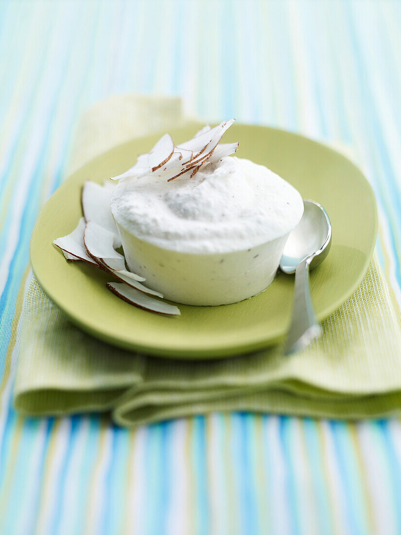 Bayerische Creme mit Kokos