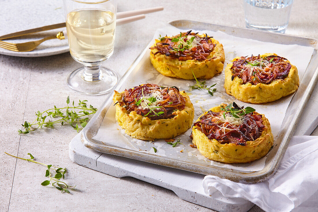 Potato and onion tartlets with bacon