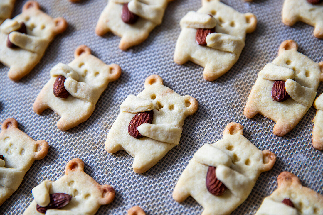 Butterplätzchen in Form von Bärchen