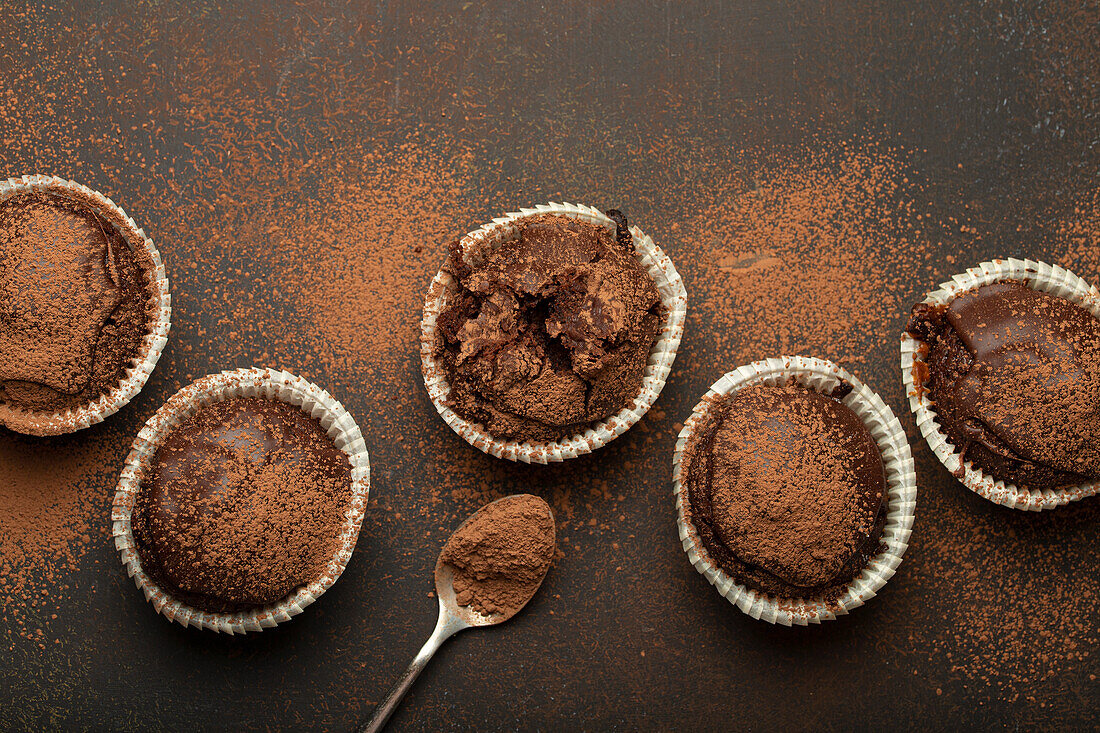 Dunkle Brownie-Muffins