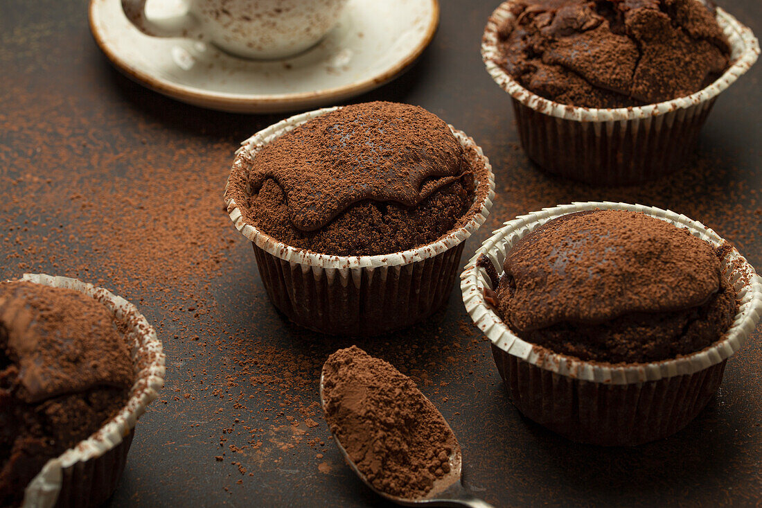 Dark brownie muffins