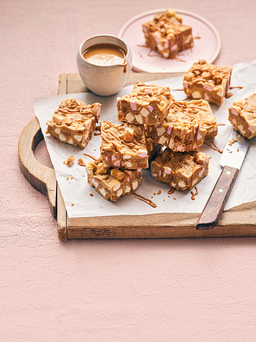 Biscoff Rocky Roads with caramel sauce