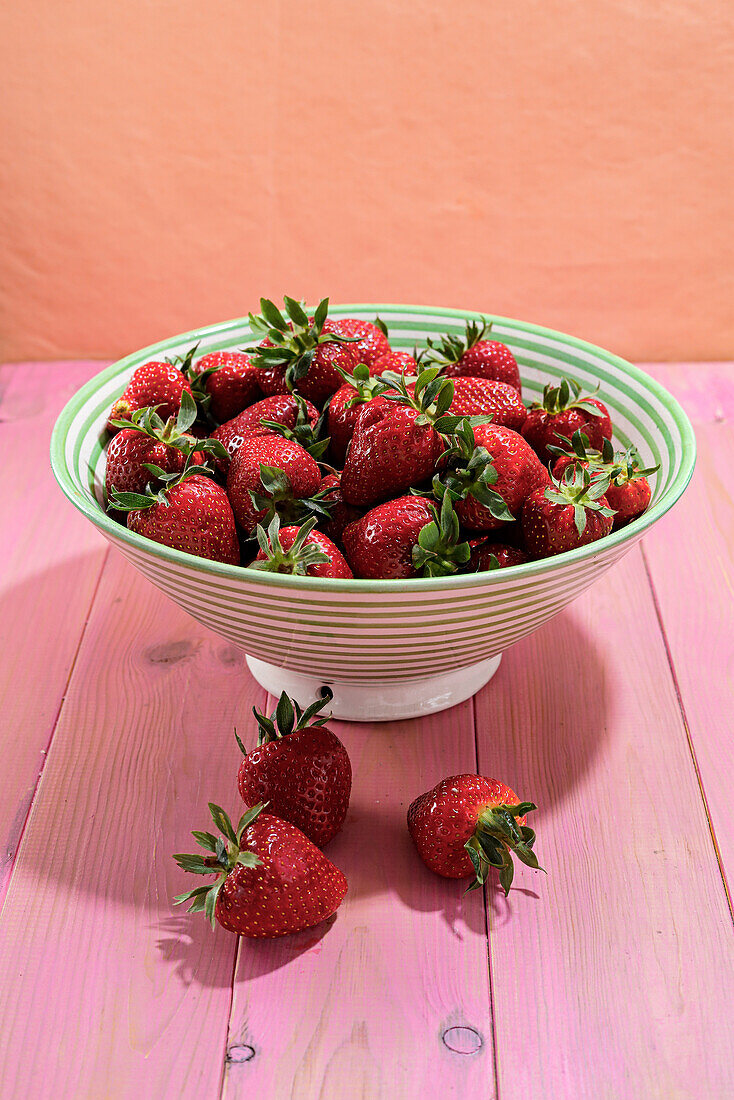 Bowl of fresh strawberries