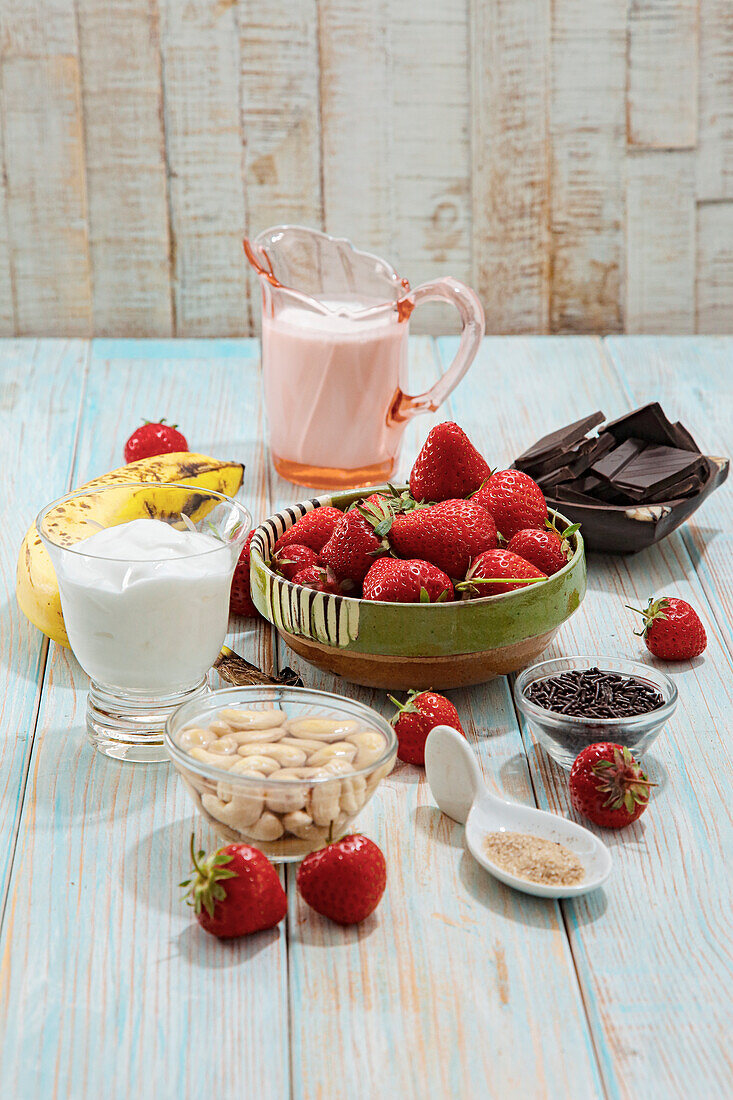 Ingredients for strawberry-banana ice cream