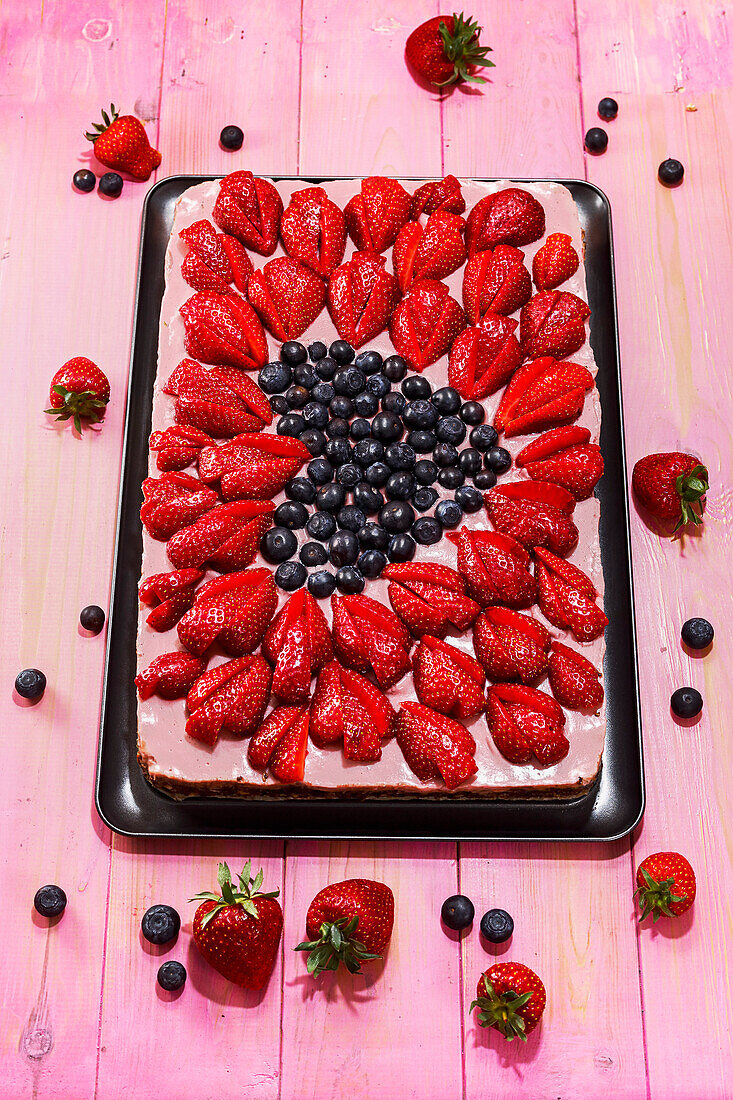 Strawberry blueberry cake