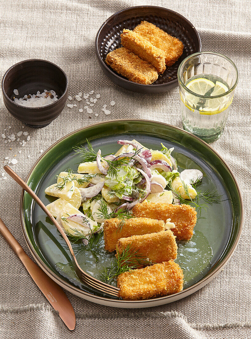 Crispy tofu with potato salad and dill