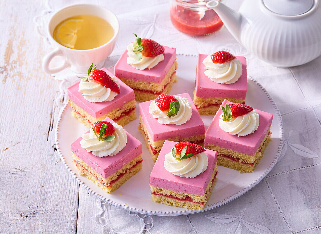 Strawberry and cream slices