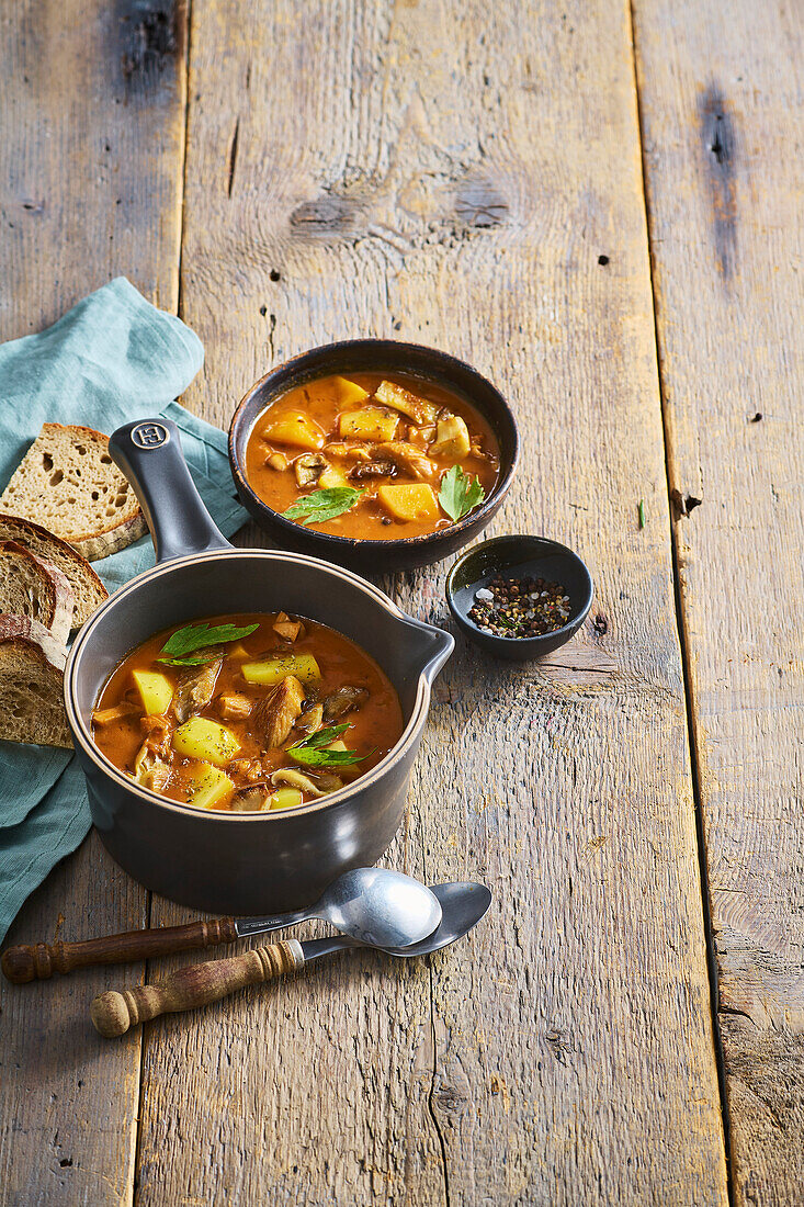 Kartoffelgulasch mit Austernpilzen