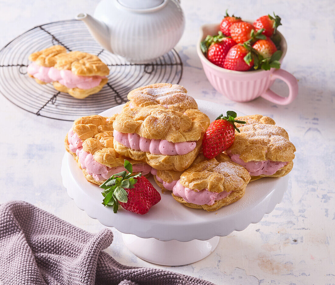 Eclairs with strawberry cream