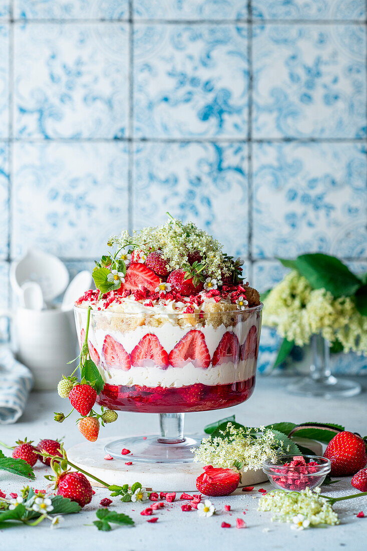 Strawberry elderflower trifle