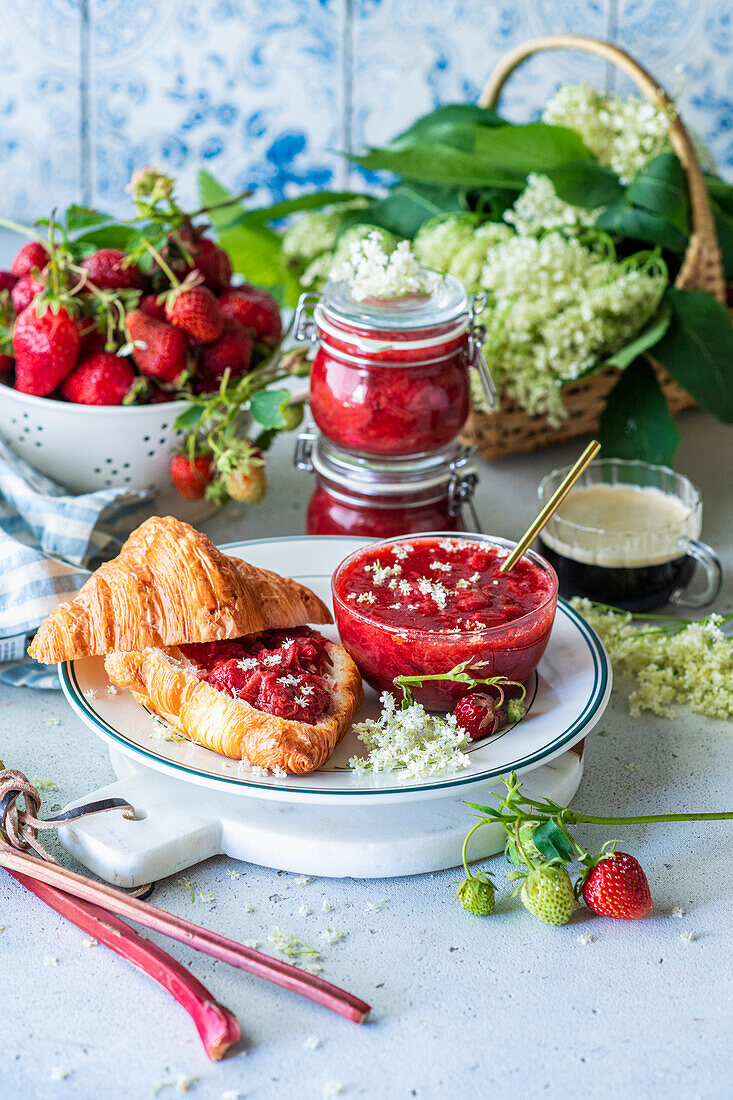 Strawberry rhubarb elderflower jam