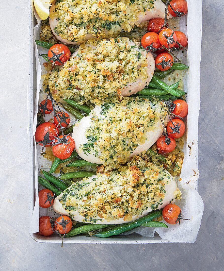 Chicken with herb crust and vegetables