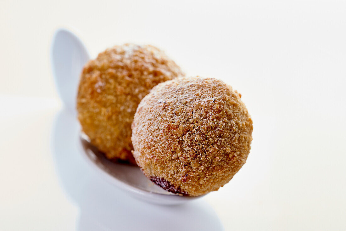 Cromesquis with chocolate filling