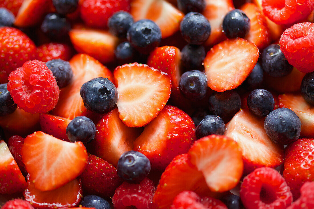 Strawberries, Raspberries and Blueberries, Full Frame