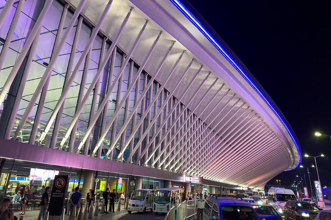 Exterior of the Ministro Pistarini International Airport in Buenos Aires, Argentina, at night.