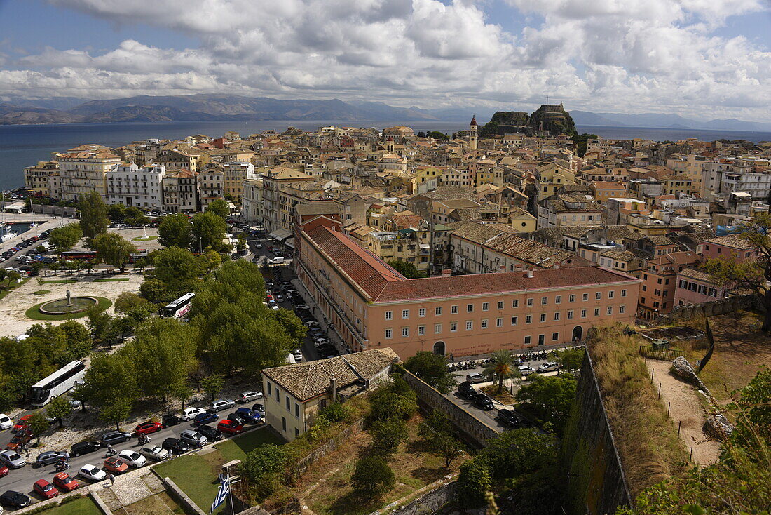 The ancient city of Corfu (Korkyra), with Villa Olivia, Corfu, Greek Islands, Greece, Europe