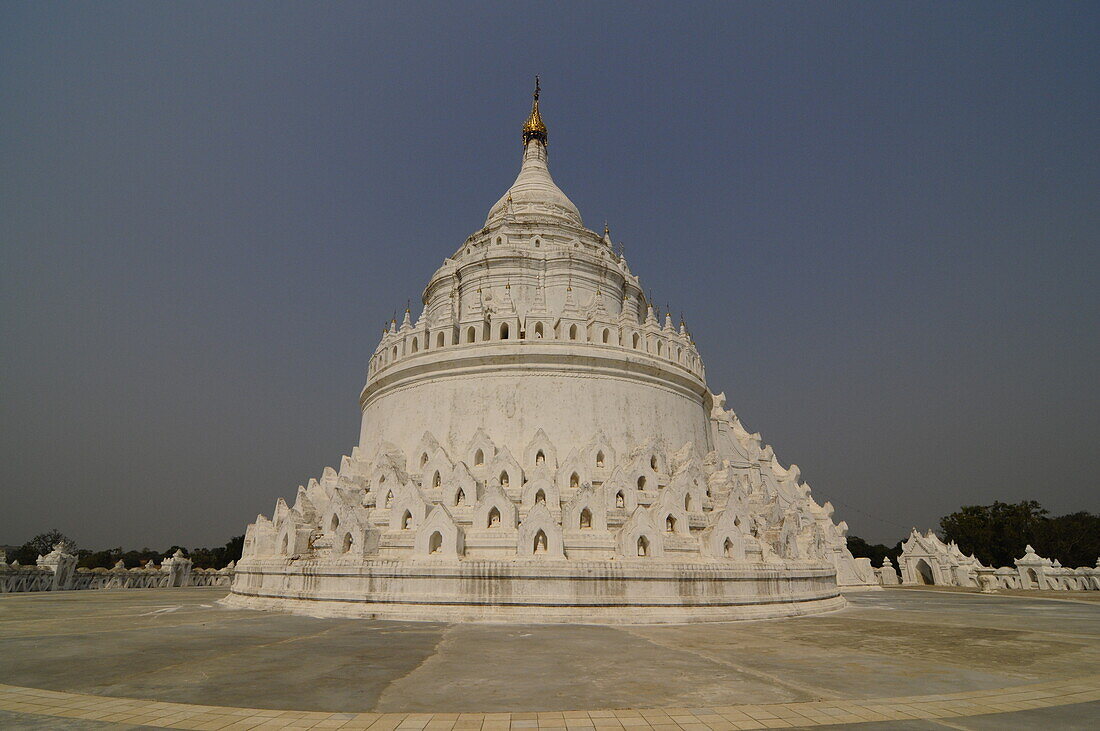 Hsinbyume Pagoda (Myatheindan Pagoda), Mingun, near Mandalay, Sagaing District, Myanmar, Asia