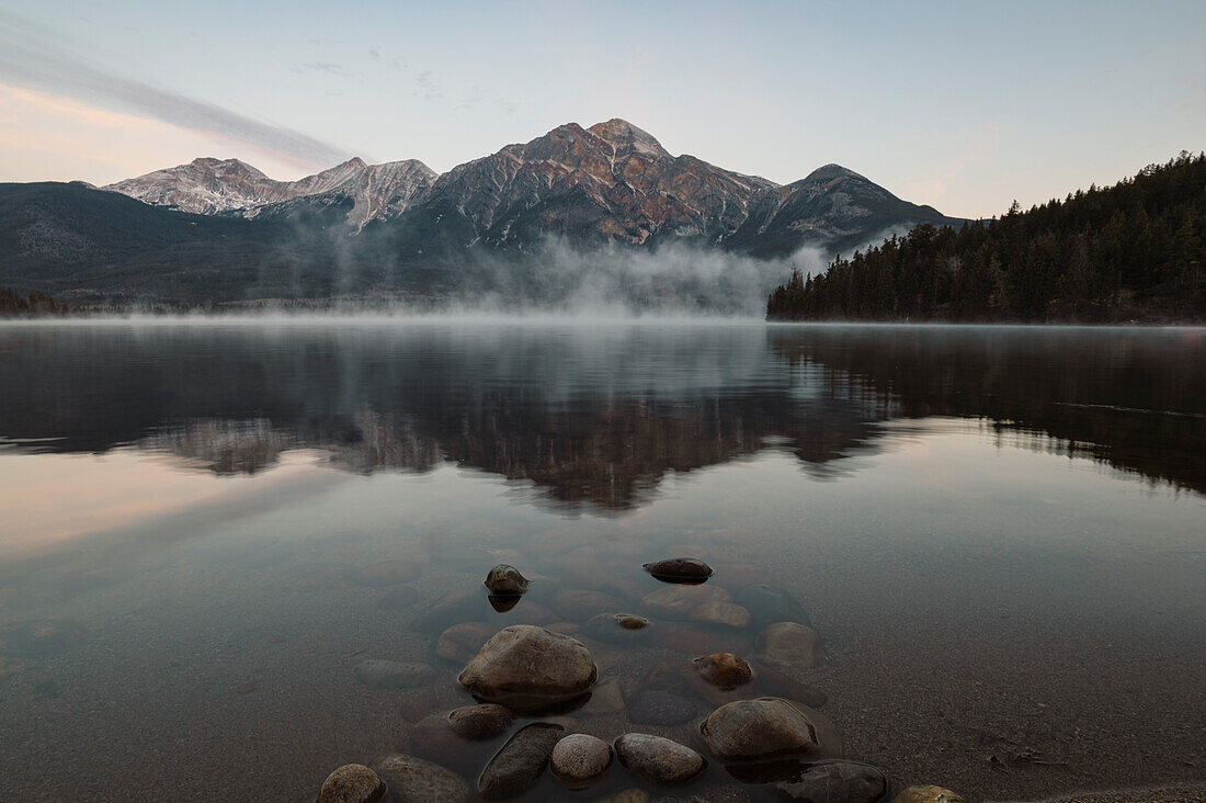 Pyramid Mountain, Jasper National Park, UNESCO World Heritage Site, Alberta, Canadian Rockies, Canada, North America