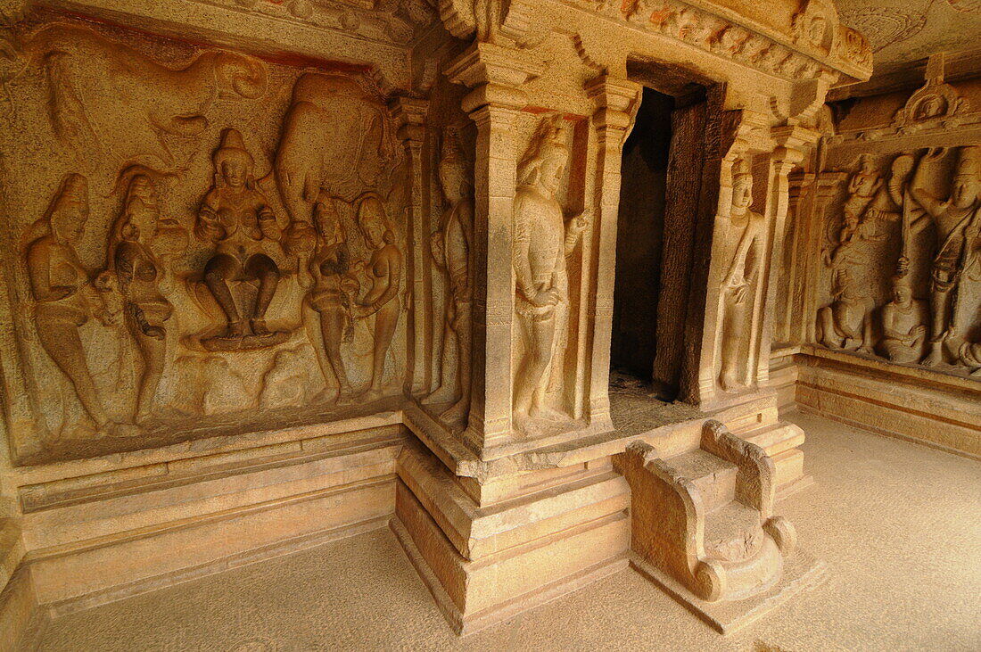 Varaha-Höhle, UNESCO-Welterbestätte, Mahabalipuram, Tamil Nadu, Indien, Asien