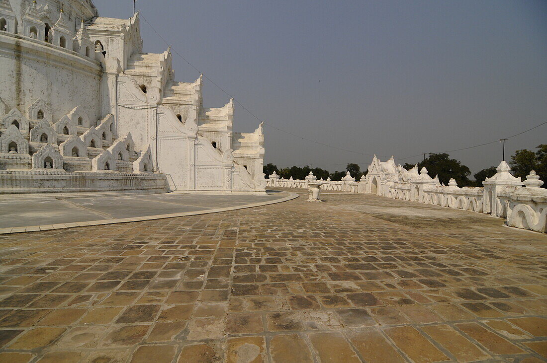 Hsinbyume Pagoda (Myatheindan Pagoda), Mingun, near Mandalay, Sagaing District, Myanmar, Asia