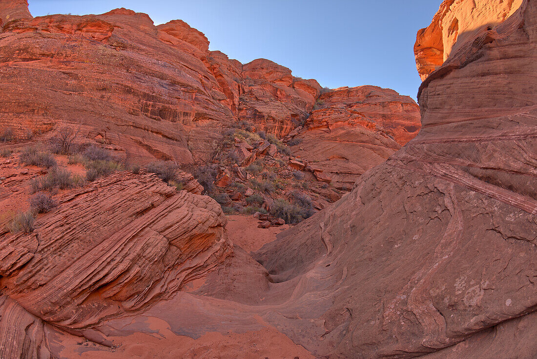 View from below the cliffs of the spur canyon just north of the main overlook of Horseshoe Bend, Arizona, United States of America, North America