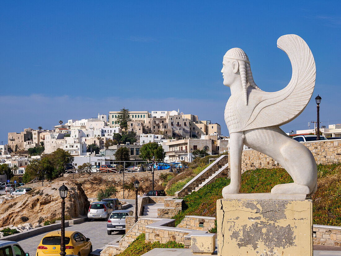 Sphinx der Naxier in Chora, Naxos-Stadt, Insel Naxos, Kykladen, Griechische Inseln, Griechenland, Europa