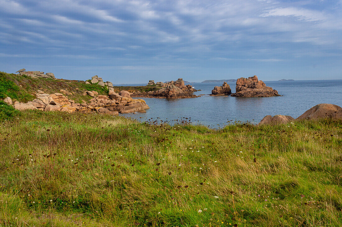 Rosa Granitküste (Cote de Granit Rose), Ploumanac'h, Perros-Guirec, Cotes-d'Armor, Bretagne, Frankreich, Europa