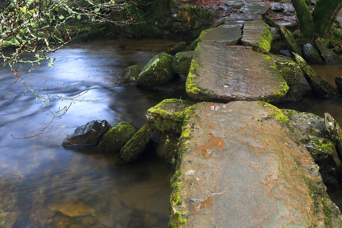 Tarr Steps, Exmoor-Nationalpark, Somerset, England, Vereinigtes Königreich, Europa