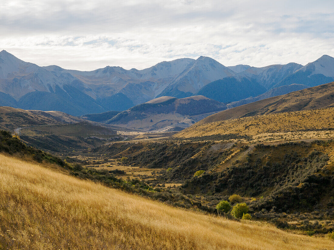 Das Tal eines versunkenen Flusses im Cave Stream Scenic Reserve am Highway 73, Region Canterbury, Südinsel, Neuseeland, Pazifik