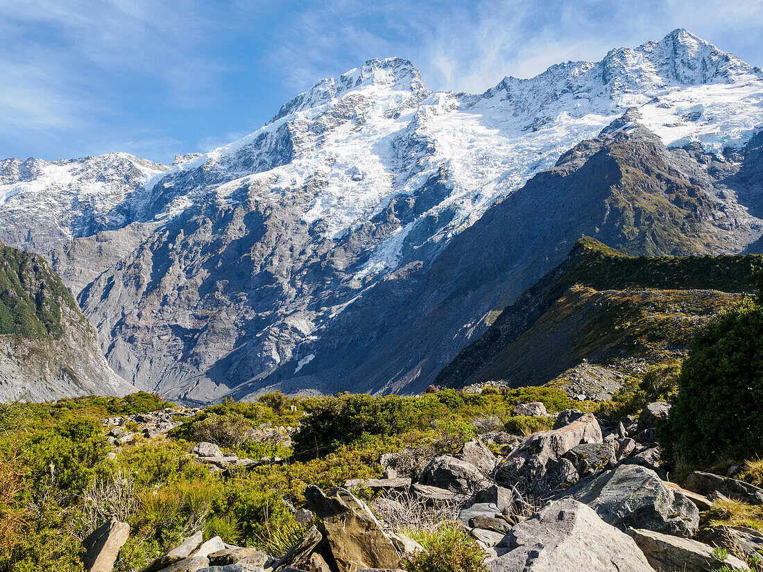 Bergblicke vom Hooker Valley Track im Aoraki (Mount Cook) Nationalpark, UNESCO Weltnaturerbe, Südliche Alpen, Südinsel, Neuseeland, Pazifik