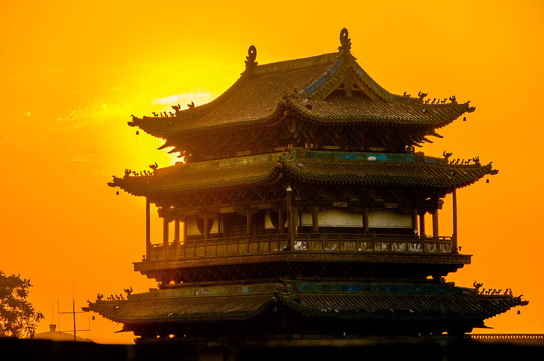 The historic old town of Pingyao (Ping Yao), UNESCO World Heritage Site, Shanxi, China, Asia