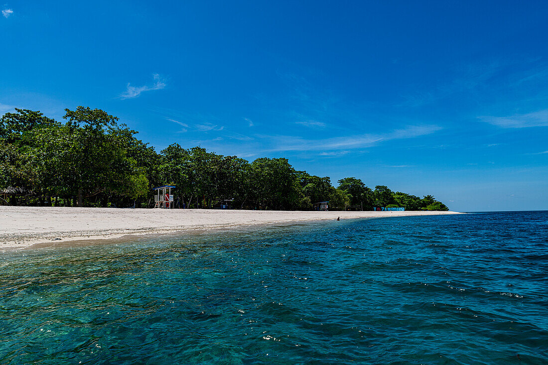 Weißer Sandstrand, Grande Santa Cruz Island, Zamboanga, Mindanao, Philippinen, Südostasien, Asien