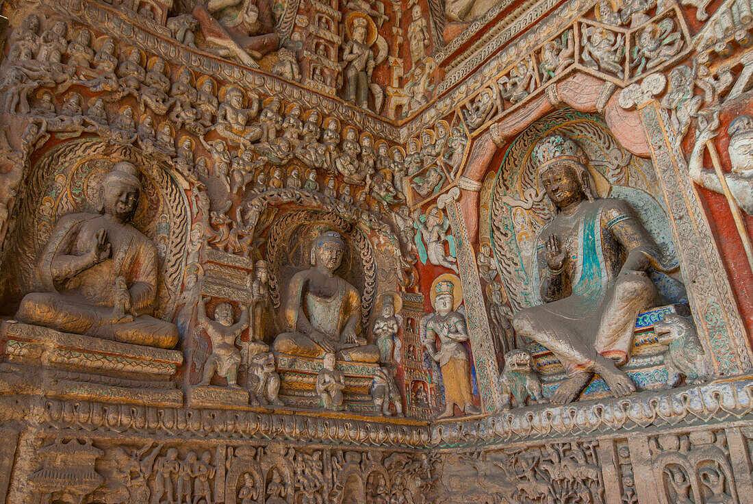 The Yungang Grottoes, ancient Buddhist temple grottoes, UNESCO World Heritage Site, Shanxi, China, Asia