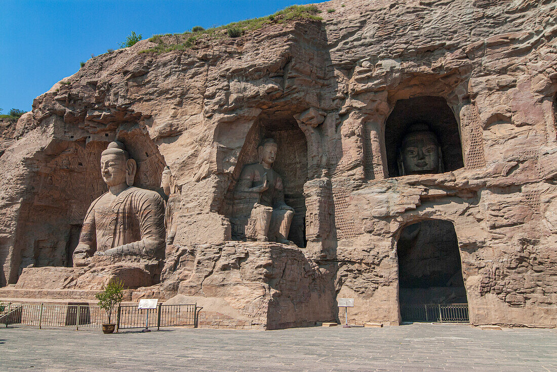 Die Yungang-Grotten, alte buddhistische Tempelgrotten, UNESCO-Welterbestätte, Shanxi, China, Asien