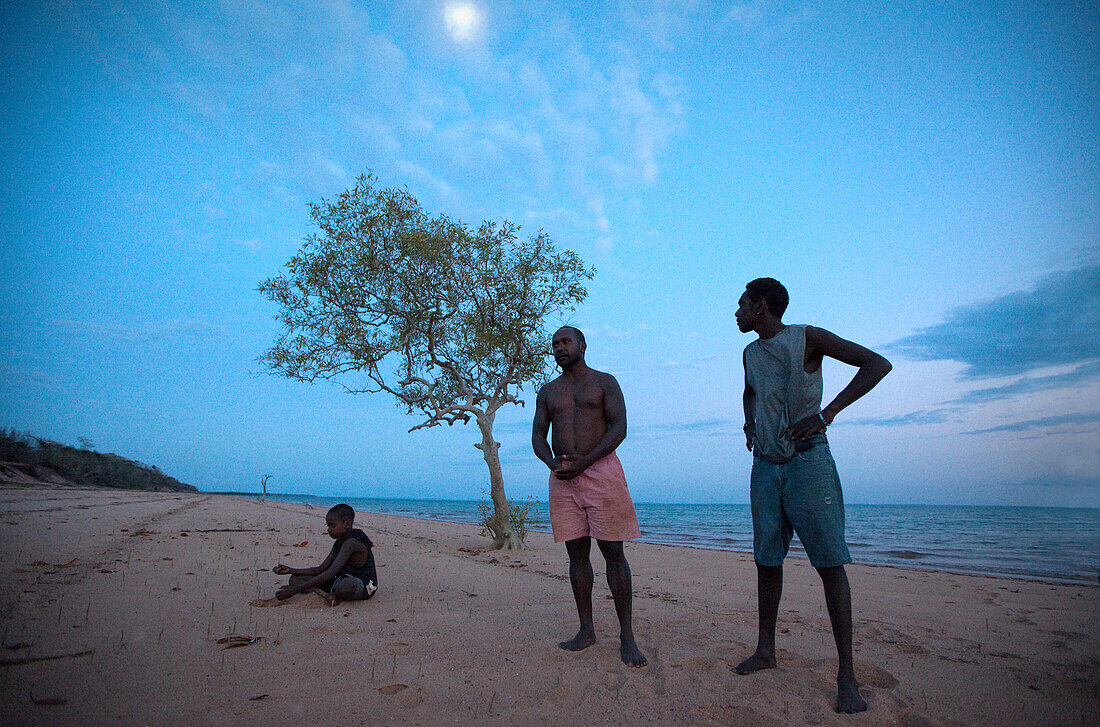 Aboriginal Dreamtime, cultural story time at Nyinyikay Homeland, East Arnhem Land, Northern Territory, Australia, Pacific