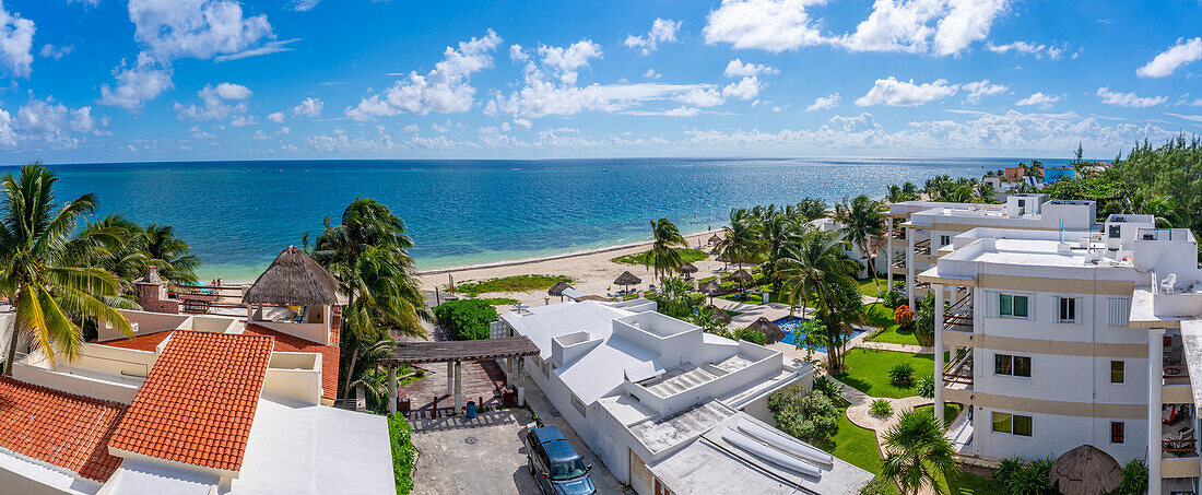 Elevated view of beach and sea at Puerto Morelos, Caribbean Coast, Yucatan Peninsula, Riviera Maya, Mexico, North America