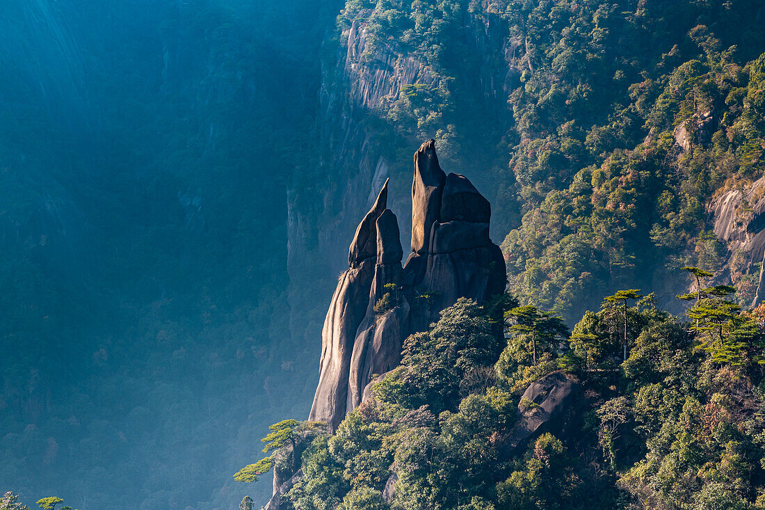 Giant granite pillar, The Taoist Sanqing Mountain, UNESCO World Heritage Site, Jiangxi, China, Asia