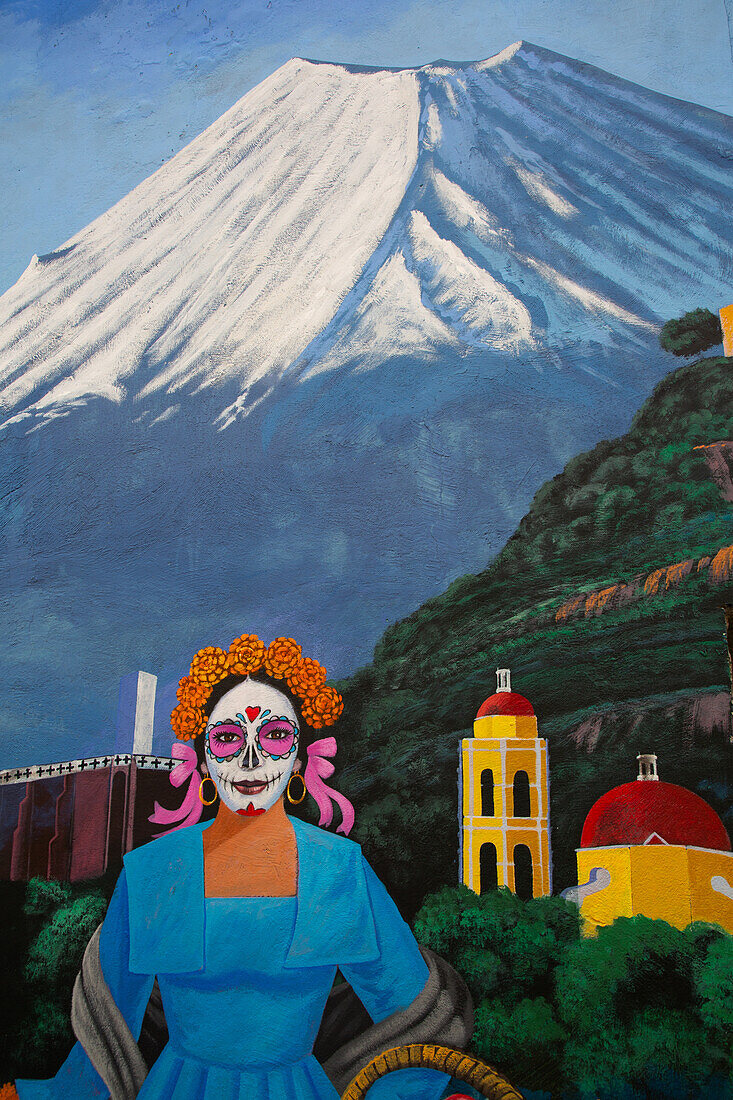 Mural, colourful Street Art, Avenue Hidalgo, Atlixco, Pueblos Magicos, Puebla State, Mexico, North America