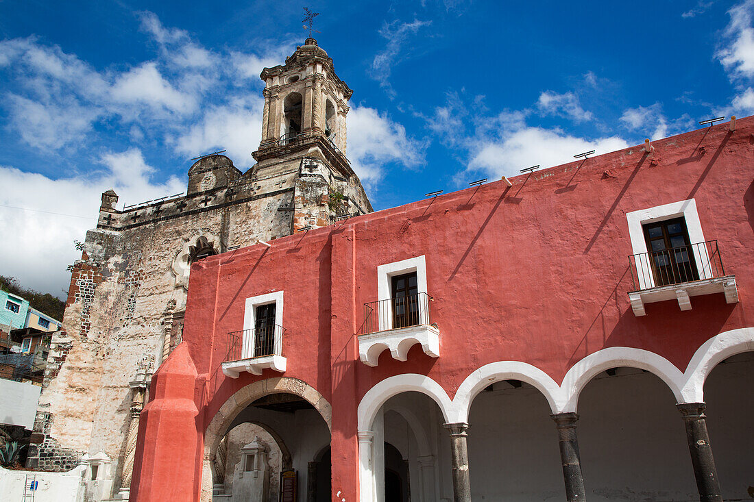 Monastery Church of Our Lady of Assumption Acapetlahucan, founded in 1538, Atlixco, Pueblos Magicos, Puebla State, Mexico, North America