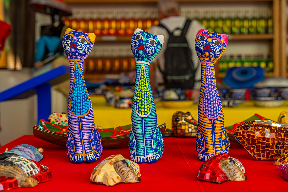 View of souvenir pottery near Puerto Morelos, Caribbean Coast, Yucatan Peninsula, Riviera Maya, Mexico, North America