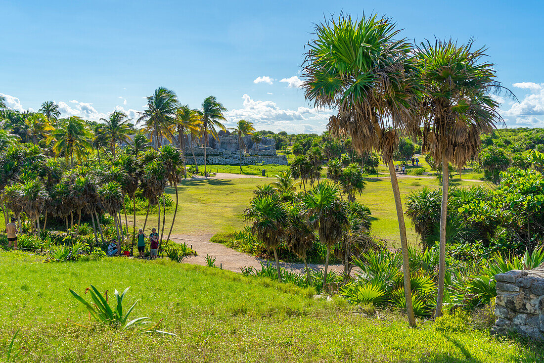 View of Mayan Temple ruins, Tulum, Quintana Roo, Caribbean Coast, Yucatan Peninsula, Riviera Maya, Mexico, North America