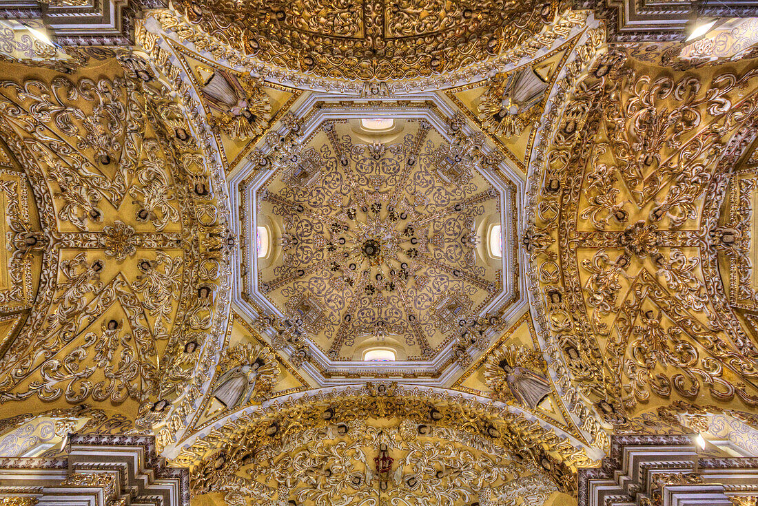 Polychrome Figures and Golden Reliefs, Ceiling, Baroque Interior, Church of San Francisco Acatepec,founded mid-16th century, San Francisco Acatepec, Puebla, Mexico, North America