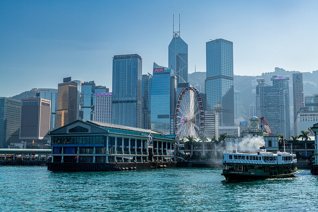 Sternfähre im Victoria-Hafen, Hongkong, China, Asien