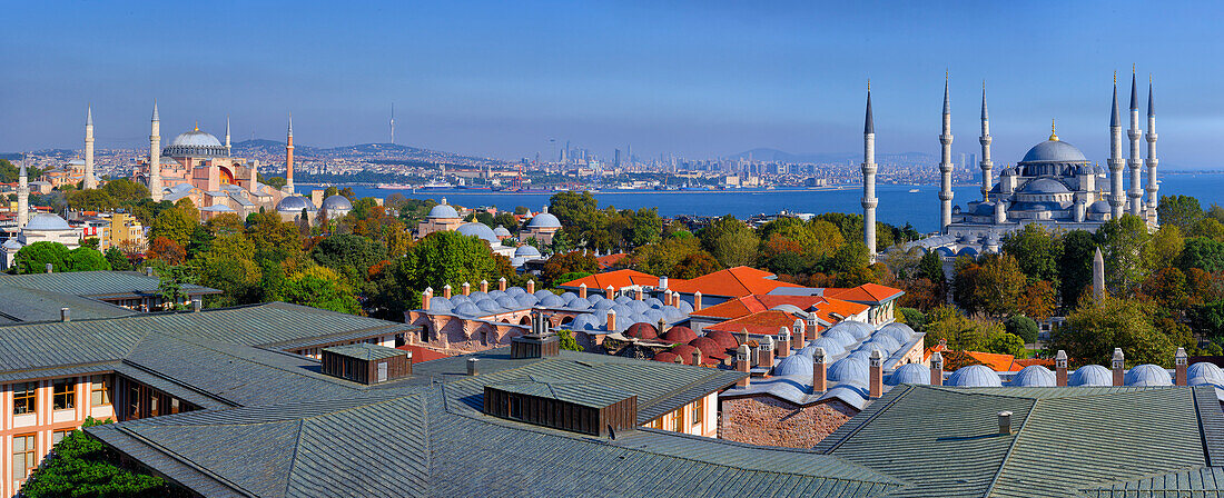 Panorama over Haghia Sophia and Sultan Ahmnet Mosque, UNESCO World Heritage Site, Istanbul, Turkey, Europe