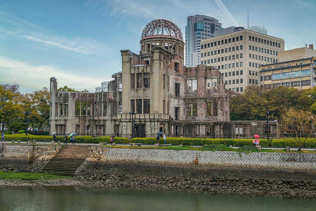 Atombombenkuppel (Genbaku Dome), Hiroshima Friedensdenkmal, UNESCO Weltkulturerbe, Hiroshima, Honshu, Japan, Asien