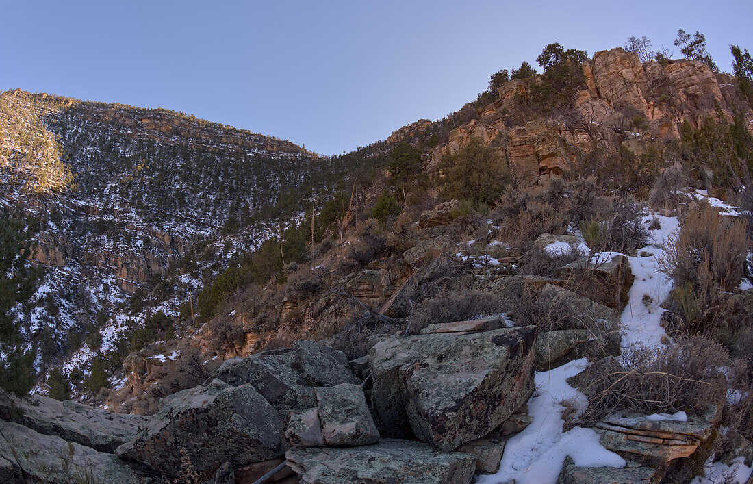 Die Klippen des Waldron Canyon, südwestlich des Hermit Canyon im Winter, Grand Canyon, Arizona, Vereinigte Staaten von Amerika, Nordamerika